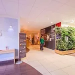 Ibis Centre Hotel