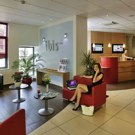 Ibis Centre فندق 3*