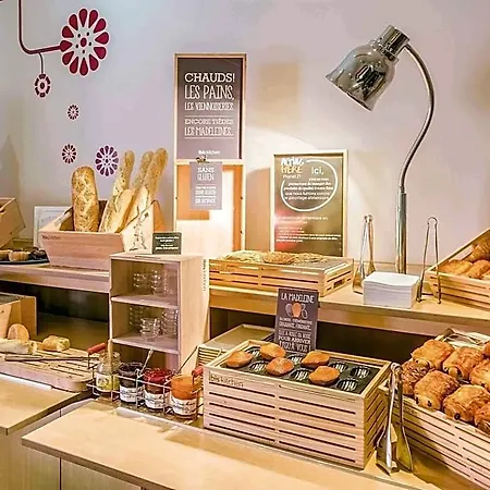 Ibis Centre 3*