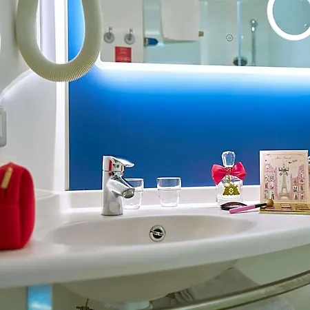 Hotel Ibis Centre 3*