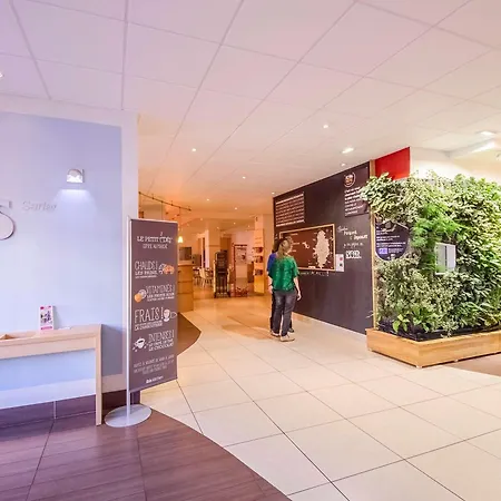 Ibis Centre Otel